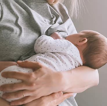 內分泌性巨大乳房症