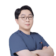金泰雄 院長